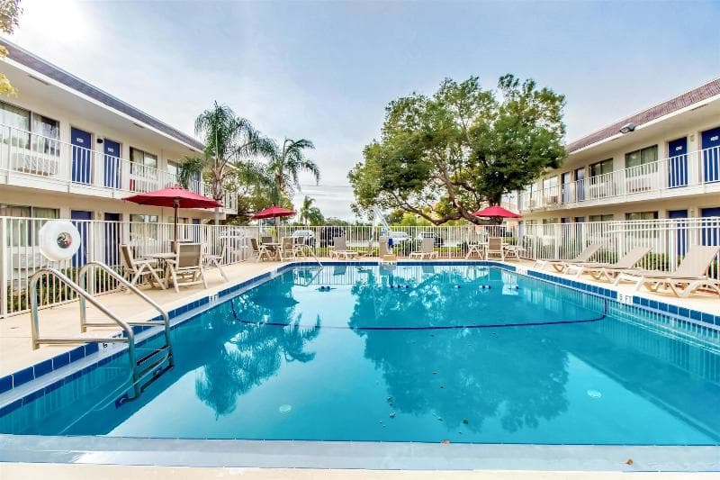 Motel 6 Venice 5
