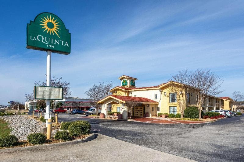La Quinta Inn by Wyndham Huntsville Research Park 5