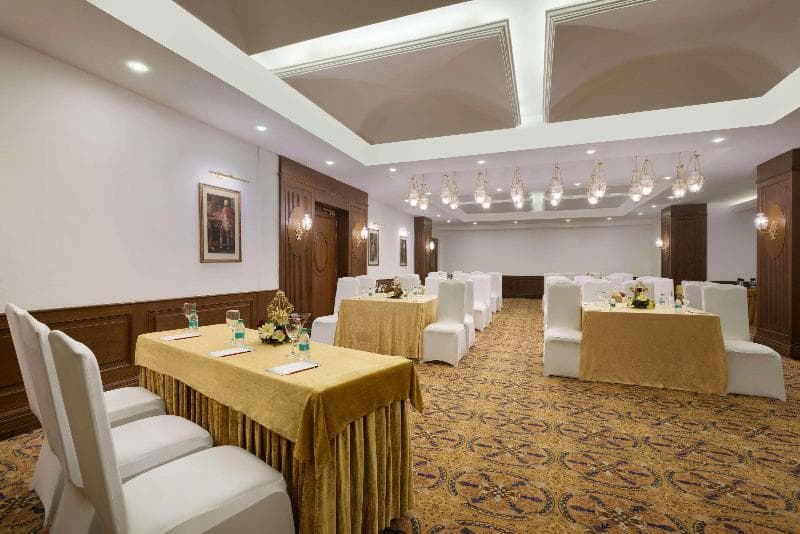 Ramada Plaza By Wyndham Chandigarh Zirakpur main