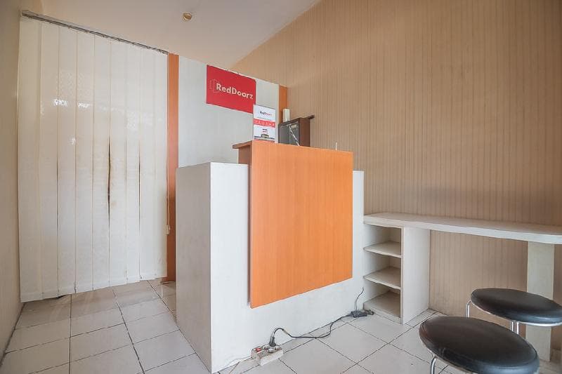 Reddoorz Apartment@The Suites Metro Soekarno Hatta 5