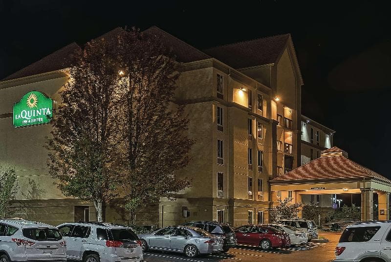 La Quinta Inn & Suites by Wyndham Pigeon Forge 2