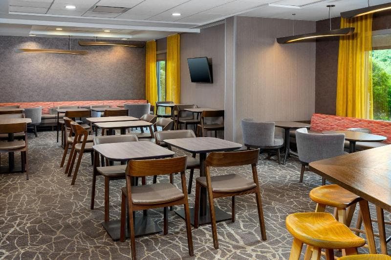 Springhill Suites Asheville 3