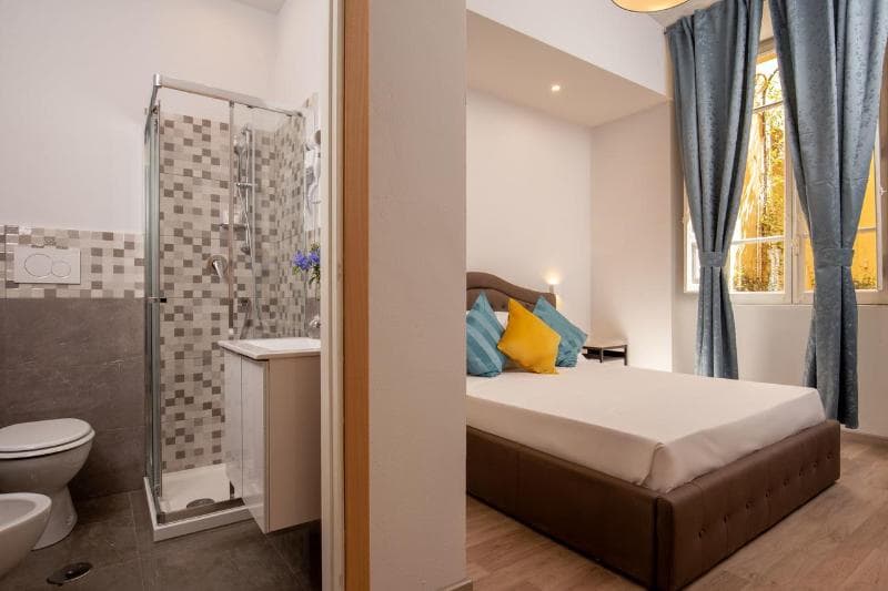 Courtyard Rome Suite 4