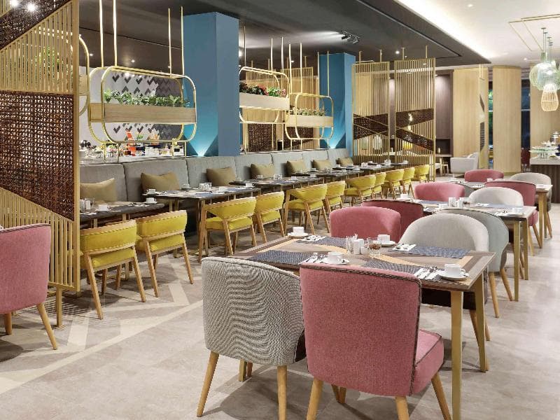 Mercure Makassar Nexa Pettarani 4