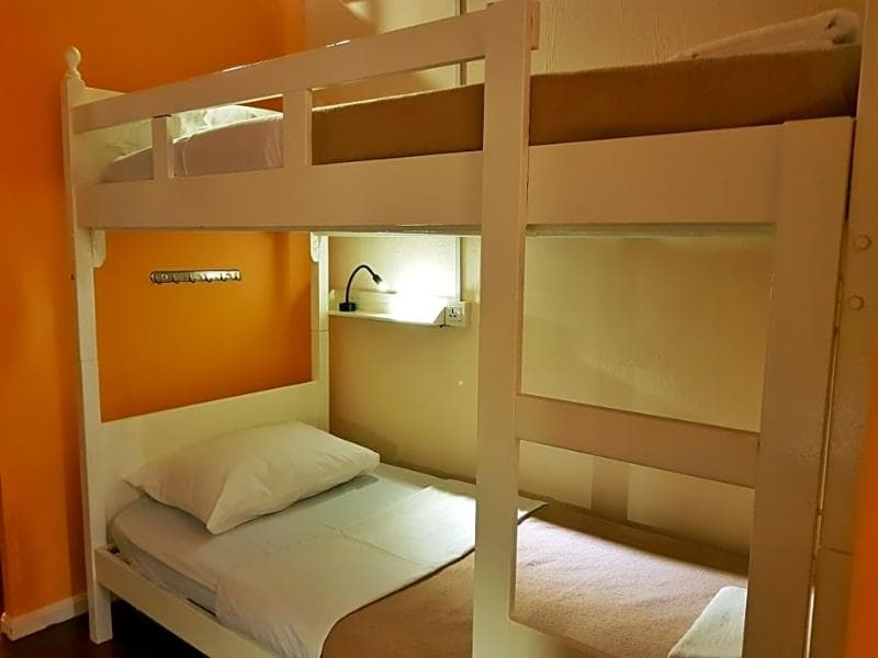Lavender Lodge 3