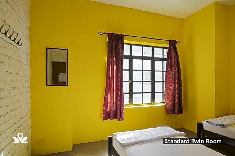The Explorers Guesthouse And Hostel 4