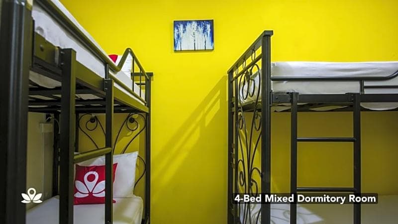 The Explorers Guesthouse And Hostel 5