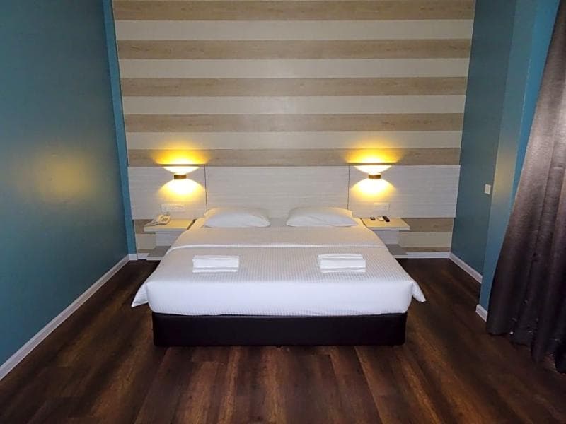 Bayfront Hotel 2