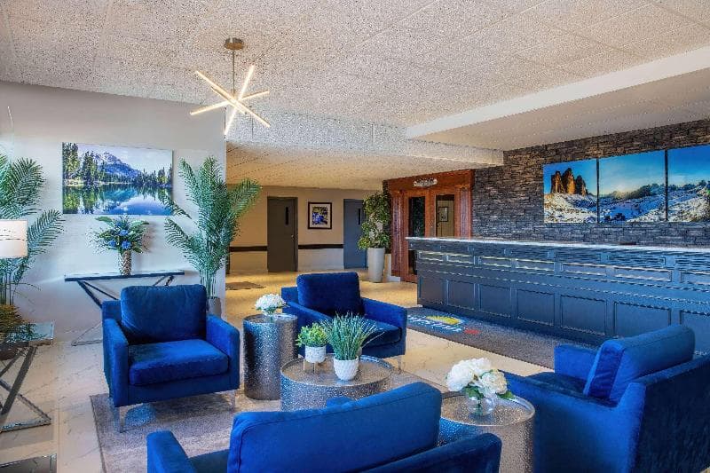Days Inn & Conference Centre By Wyndham Camrose Norsemen 5