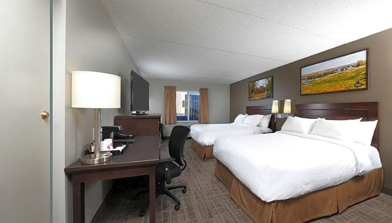 Canad Inns Destination Centre Club Regent Casino Hotel photo 1