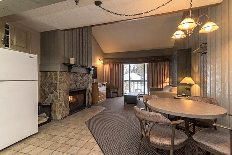 Douglas Fir Resort & Chalets photo 1