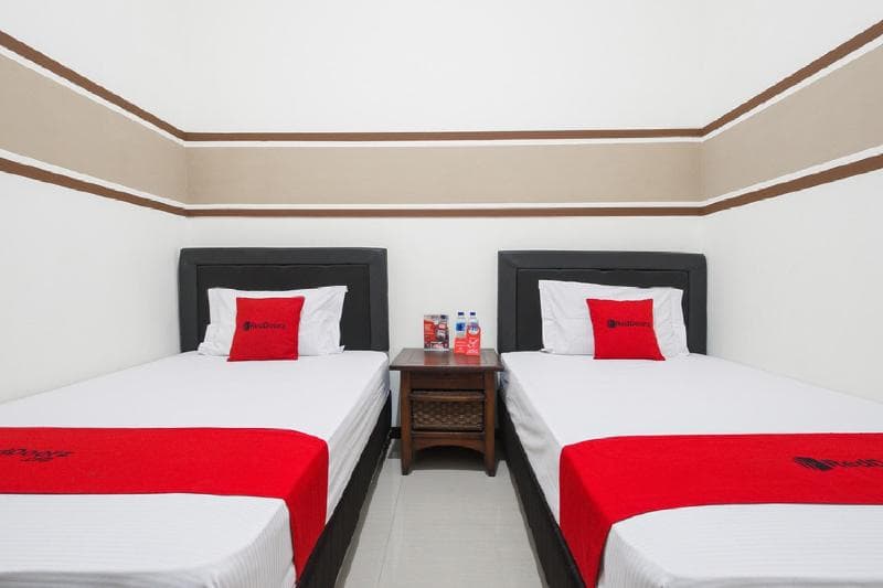 Reddoorz Syariah Near Marvell City Mall 2 photo 1