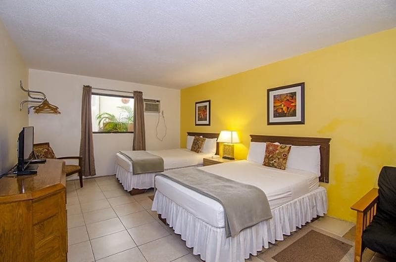 Bunker Hill Hotel 5