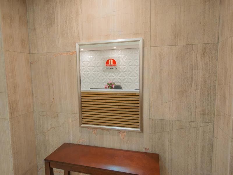Megaboom City Hotel 4