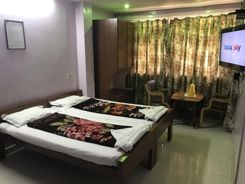 Campal Beach Resort main