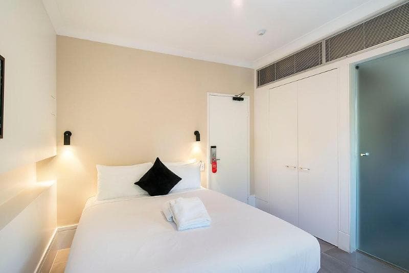 Sydney Boutique Hotel 3