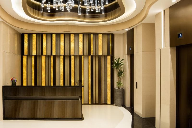 Burlington Hotel photo 1