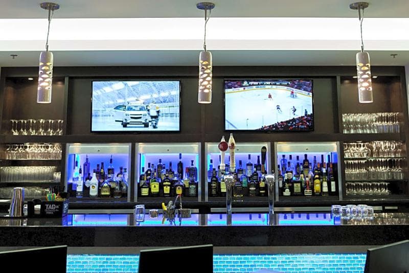 The Grand Winnipeg Airport Hotel 2