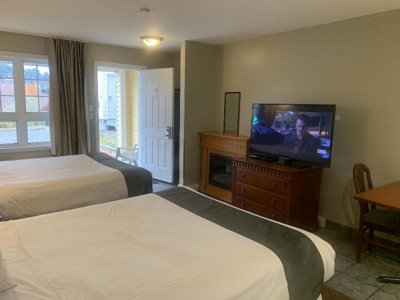 Hotel & Suites Les Laurentides Saint Sauveur 3