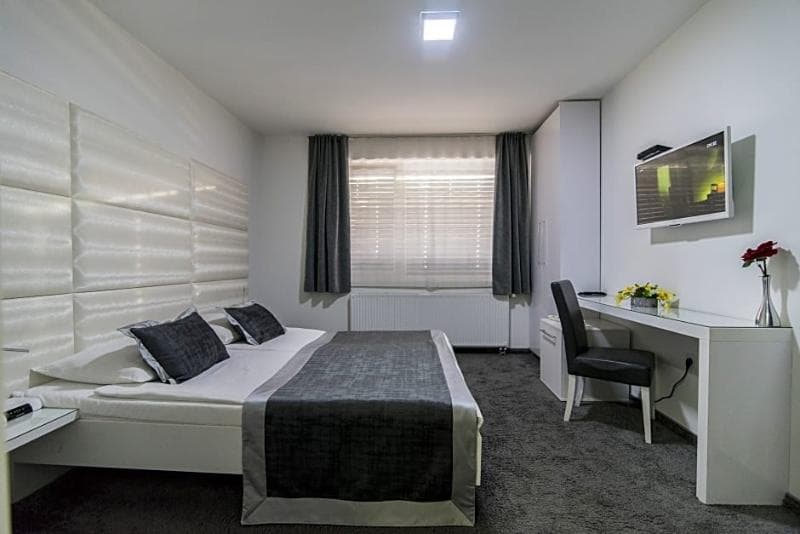 Cool Rooms Zagreb Airport photo 1