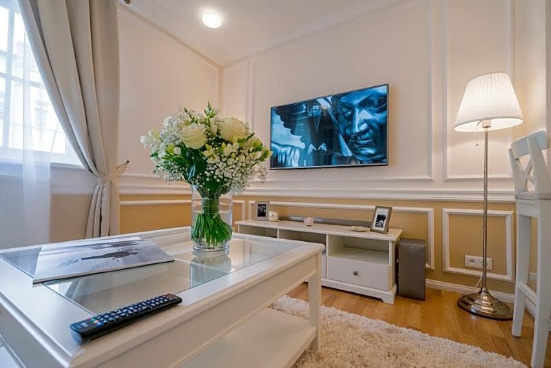 Revelton Suites main