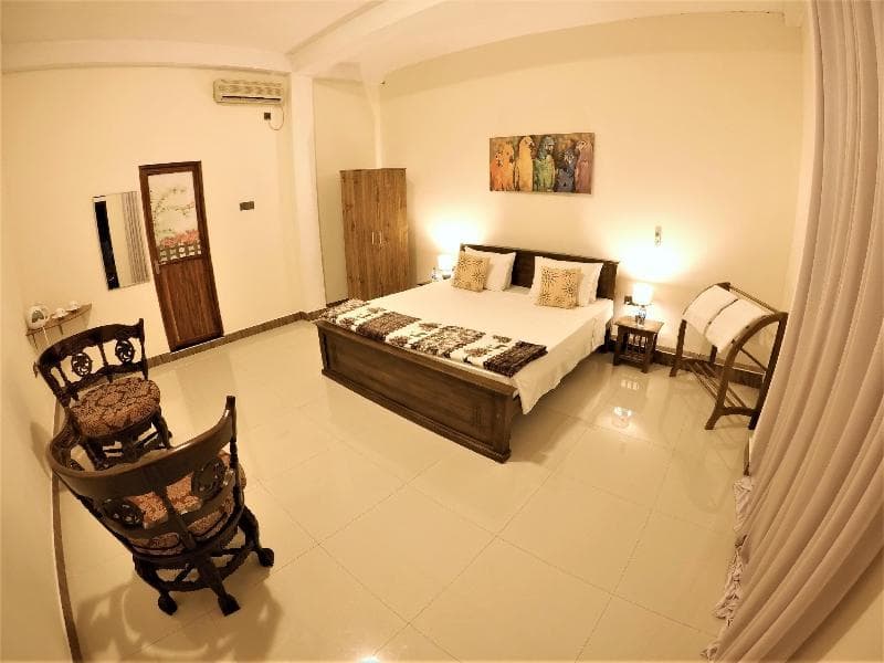 White Palace Bed & Breakfast main