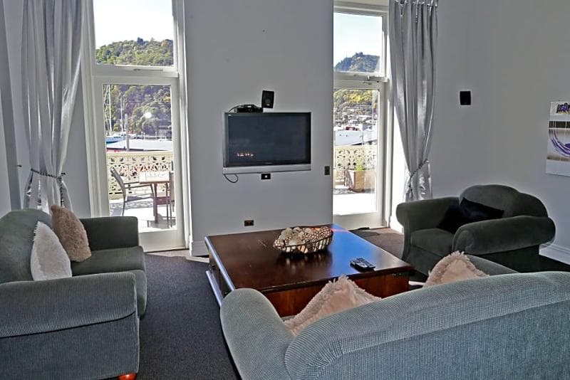 Picton Waterfront Luxury Apartments photo 1