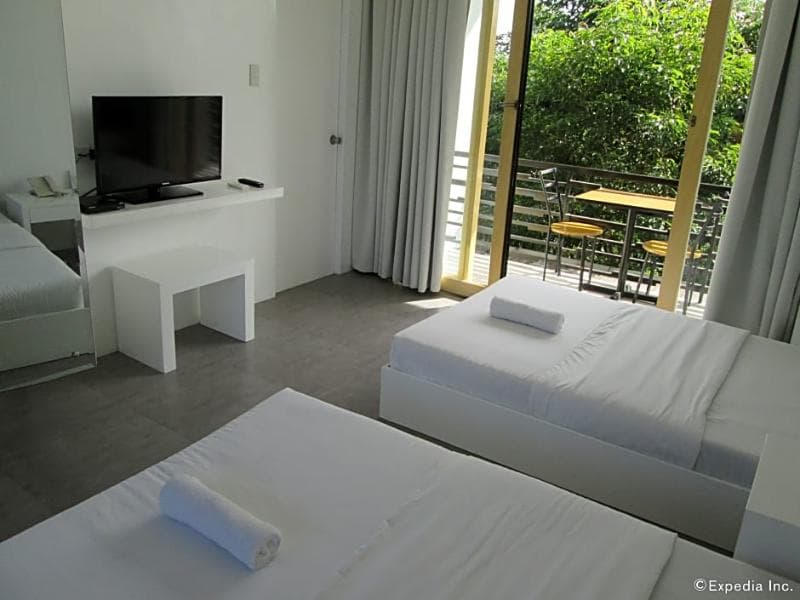 Ultra Winds Mountain Resort 4