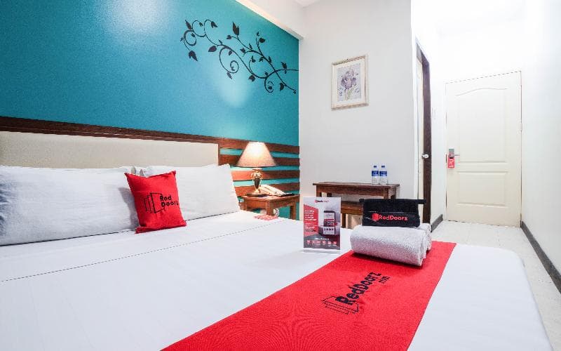 Reddoorz Plus Near Rizal Junction 3