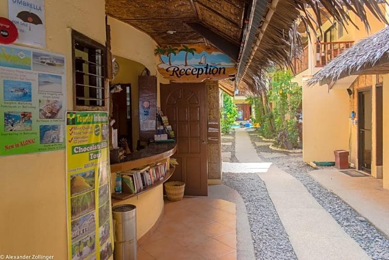 Alona Vida Beach Resort 4