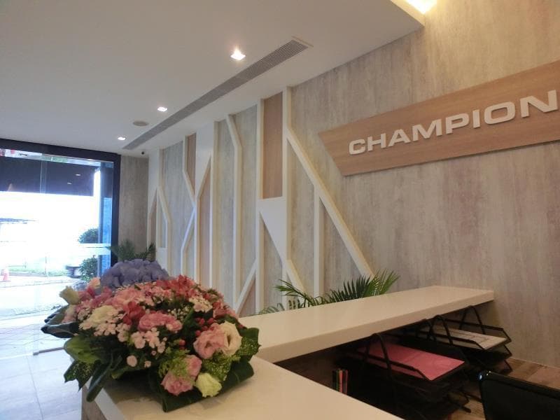 Champion Hotel 2