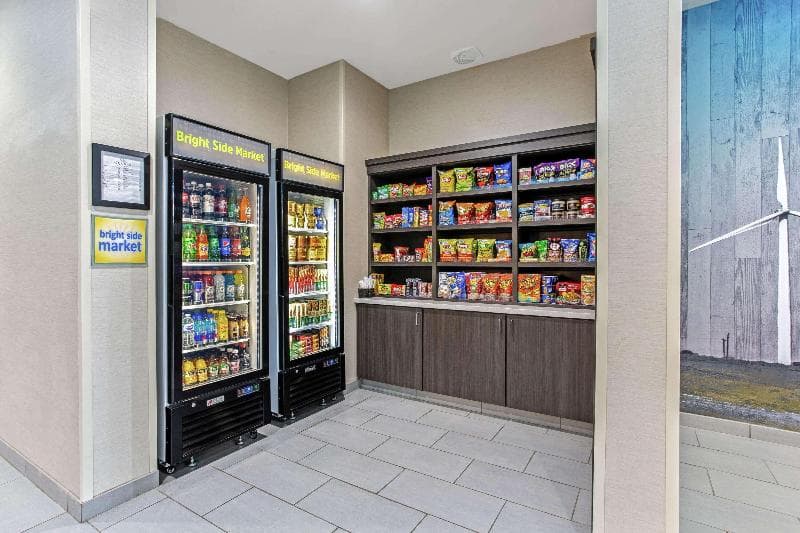 La Quinta Inn & Suites by Wyndham Sweetwater East 5