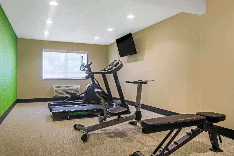 La Quinta Inn & Suites by Wyndham Fort Smith photo 1