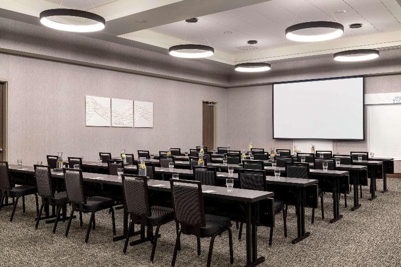Home2 Suites By Hilton Denver Downtown Convention 2