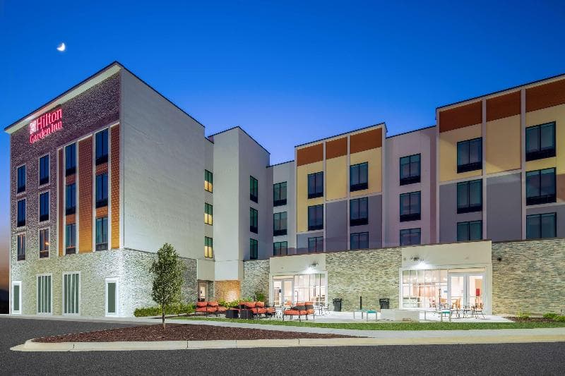 Hilton Garden Inn Brunswick, GA photo 1