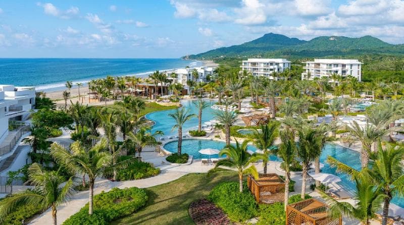Conrad Punta de Mita 5