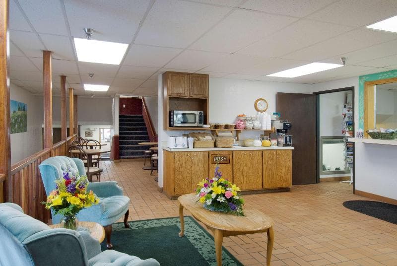 Americas Best Value Inn Torrington 3