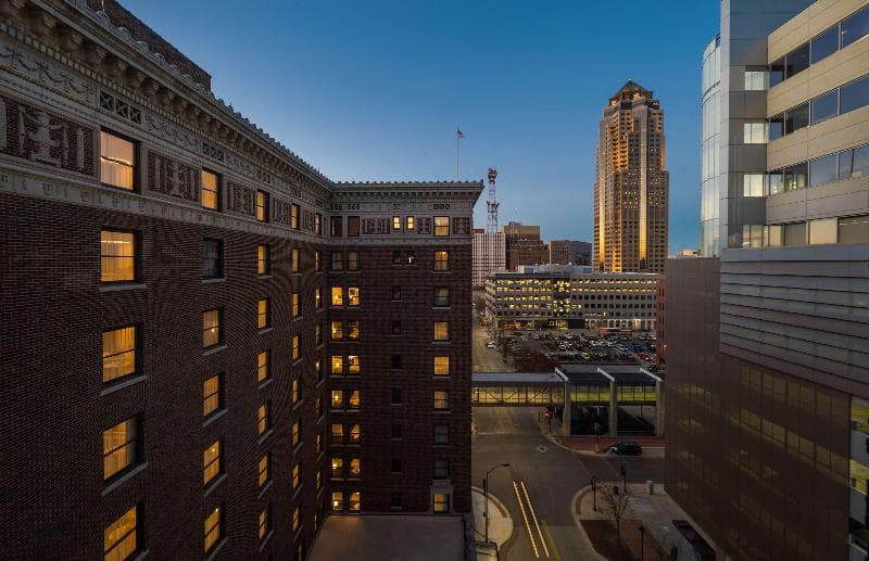 Hotel Fort Des Moines, Curio Collection by Hilton 2