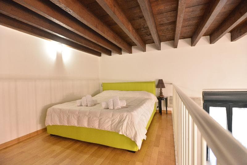 Izzhome City Center Cozy 4