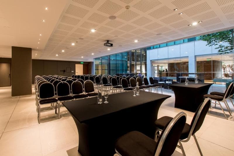 Caseros 248 Hotel 5