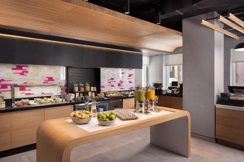 Aloft Madrid Gran Via 3