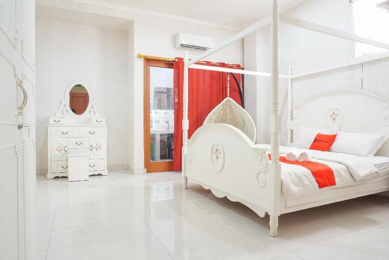Residences By Reddoorz Near Kemang Square photo 1