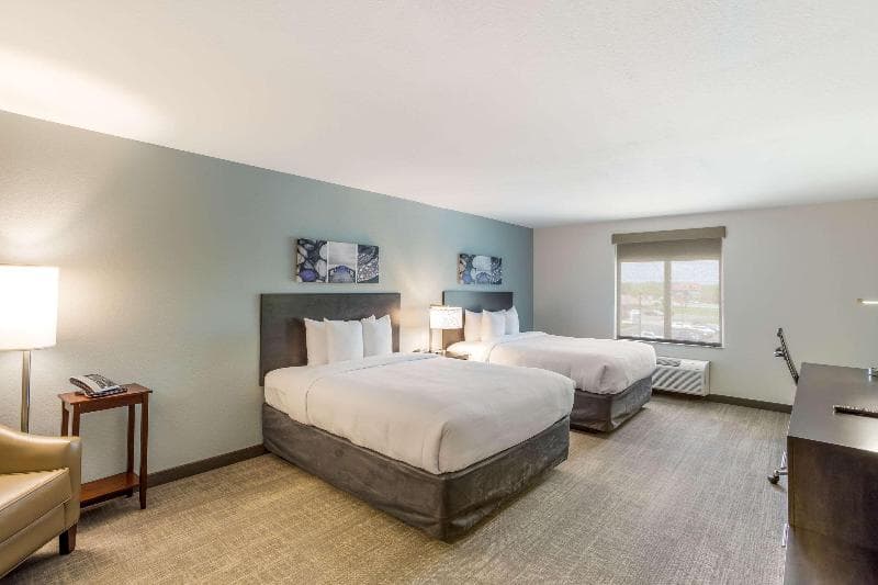 Mainstay Suites Logan Ohio-Hocking Hills photo 1