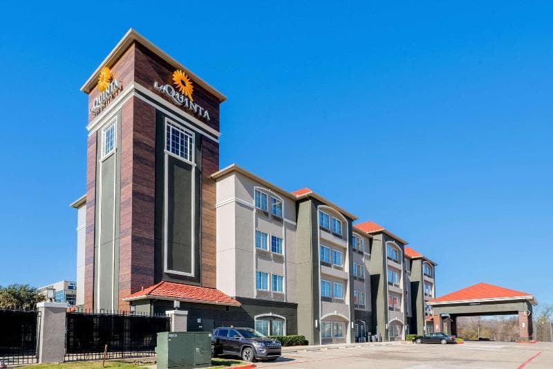La Quinta Inn & Suites by Wyndham Fort Worth Eastchase 5