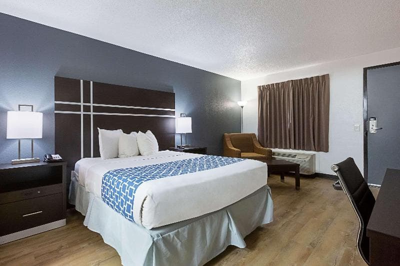 Econo Lodge photo 1