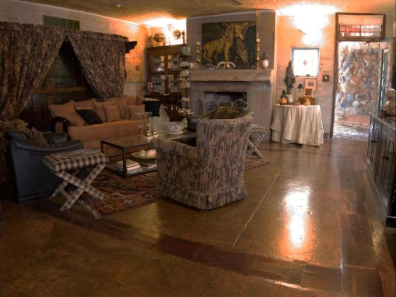 River House Lodge 3