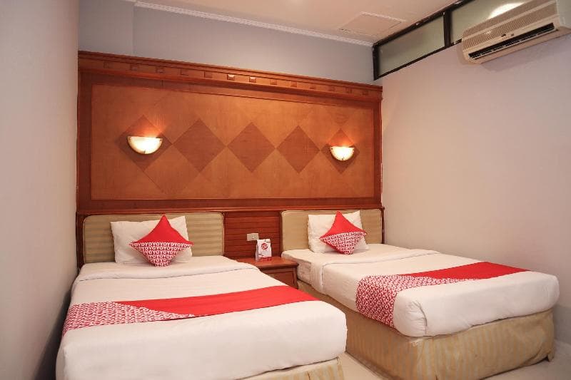Mona Plaza Hotel 2