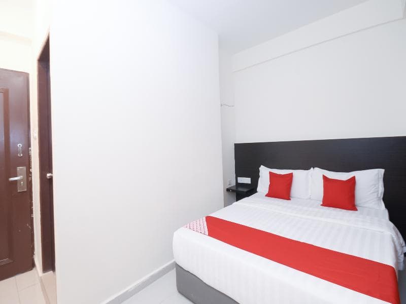 Oyo 1148 Kenyalang Suite 2