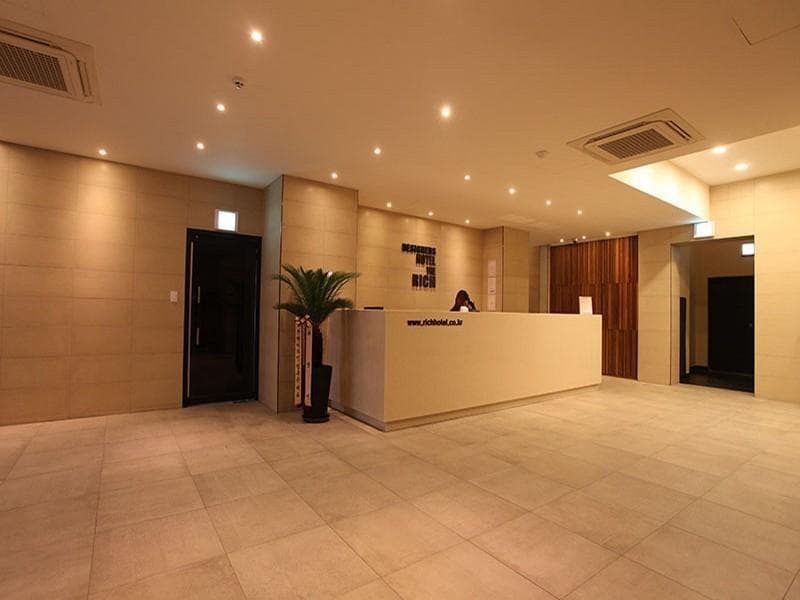 Hotel Rich 3