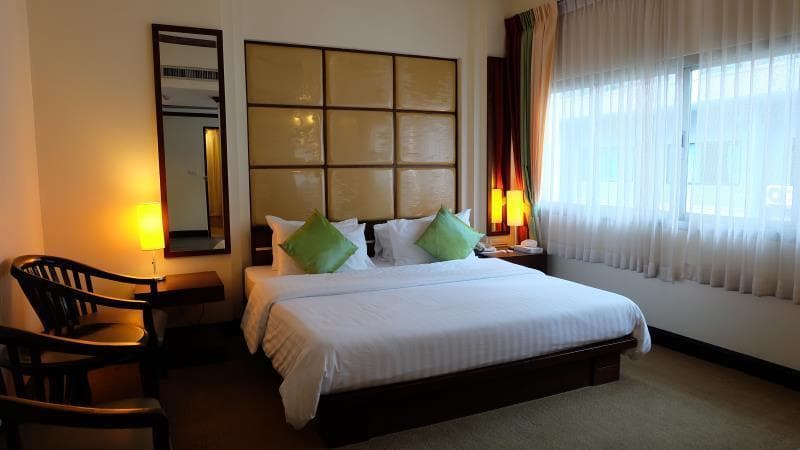 Grand Business Inn 4